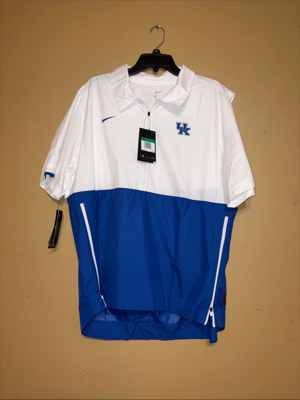 NWT Nike Men’s XL White Blue University Kentucky Short-Sleeve Pullover U of K